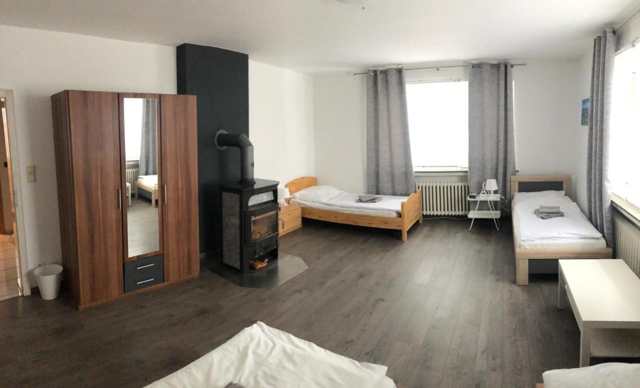 Ferienwohnung - Monteurzimmer ,,City" Winsen Esterno foto